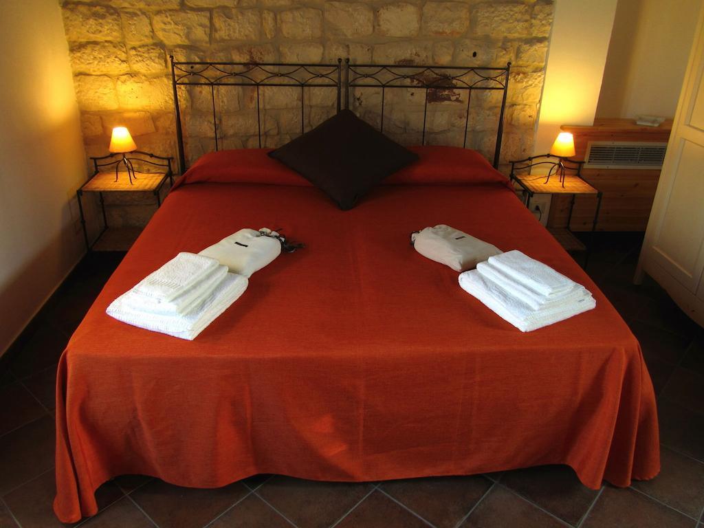 Casa Al Castello Guest House Ragusa Room photo